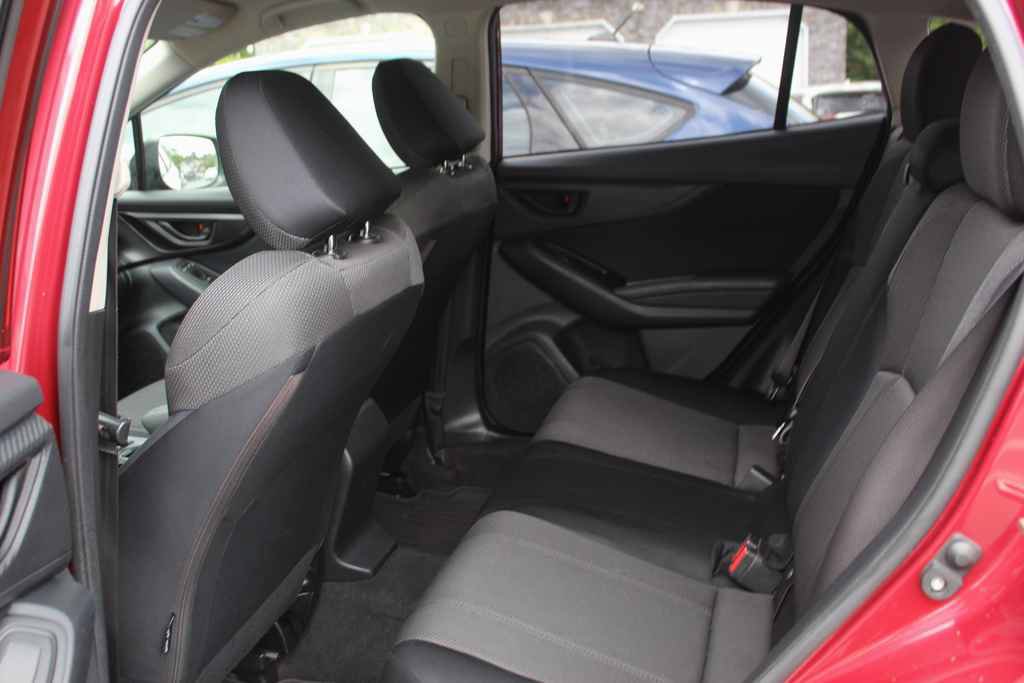 Used 2018 Subaru Crosstrek 2.0i AWD/4WD image 23