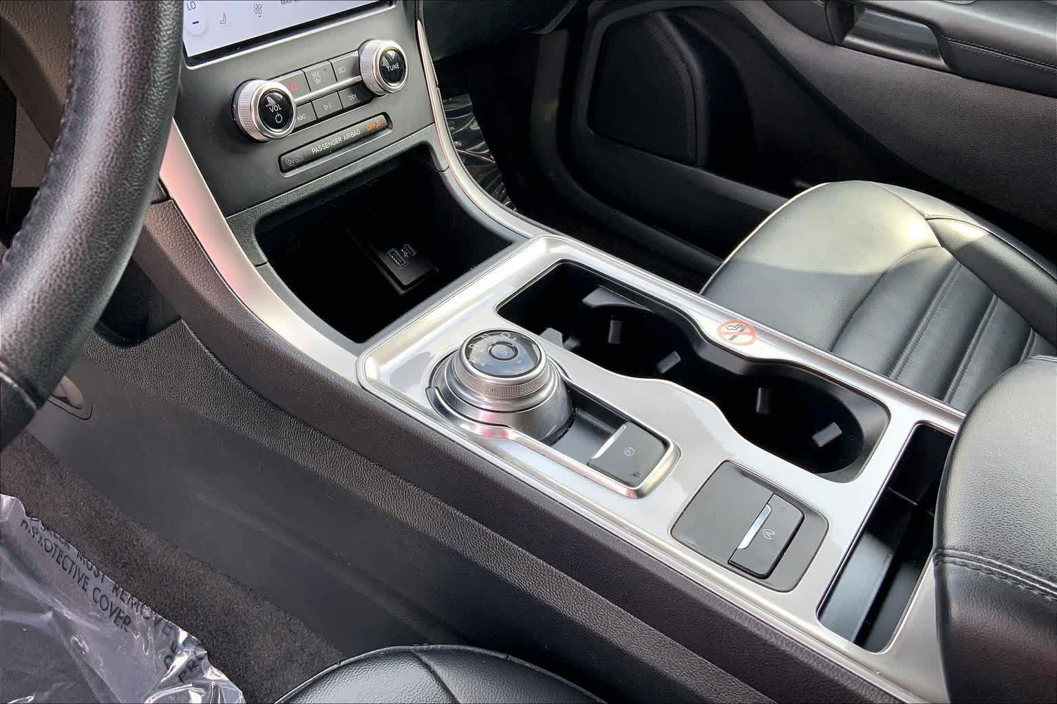Certified 2024 Ford Edge SEL image 16