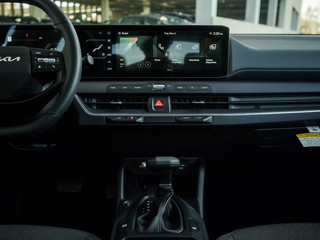 New 2025 Kia K4 EX image 15