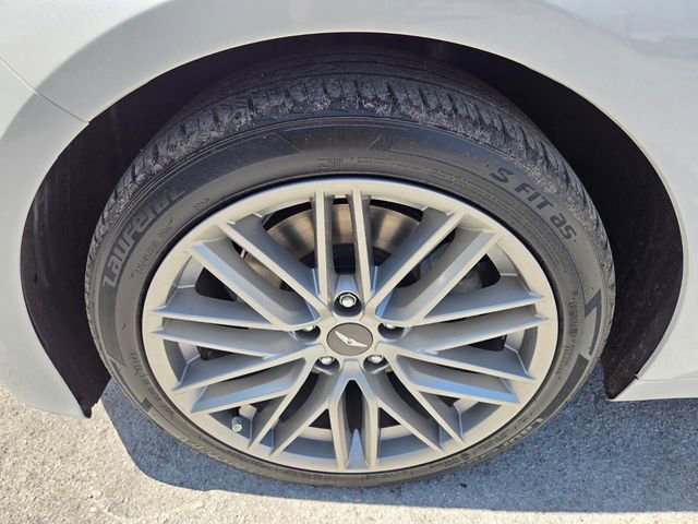 Used 2021 Genesis G70 2.0T image 19