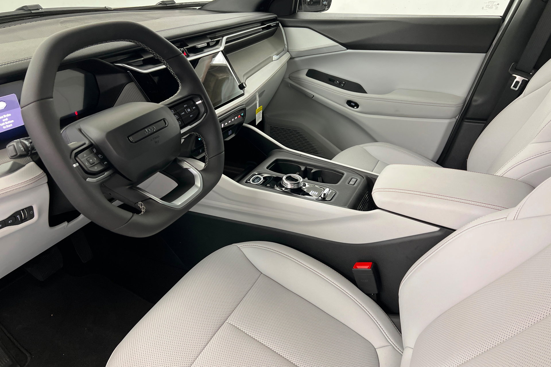 New 2026 Jeep Cherokee Limited AWD/4WD image 15
