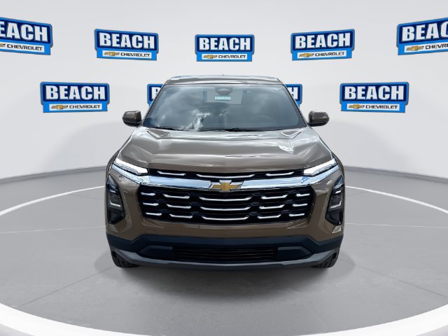 New 2027 Chevrolet Equinox LT w/ Convenience Package II FWD image 3