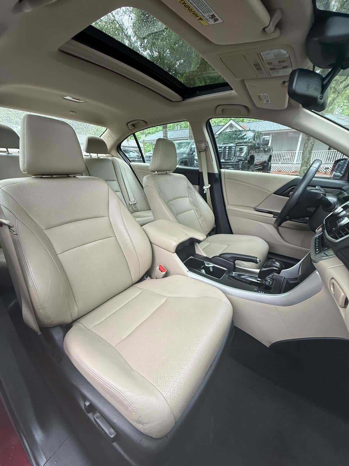 Used 2014 Honda Accord EX-L image 11