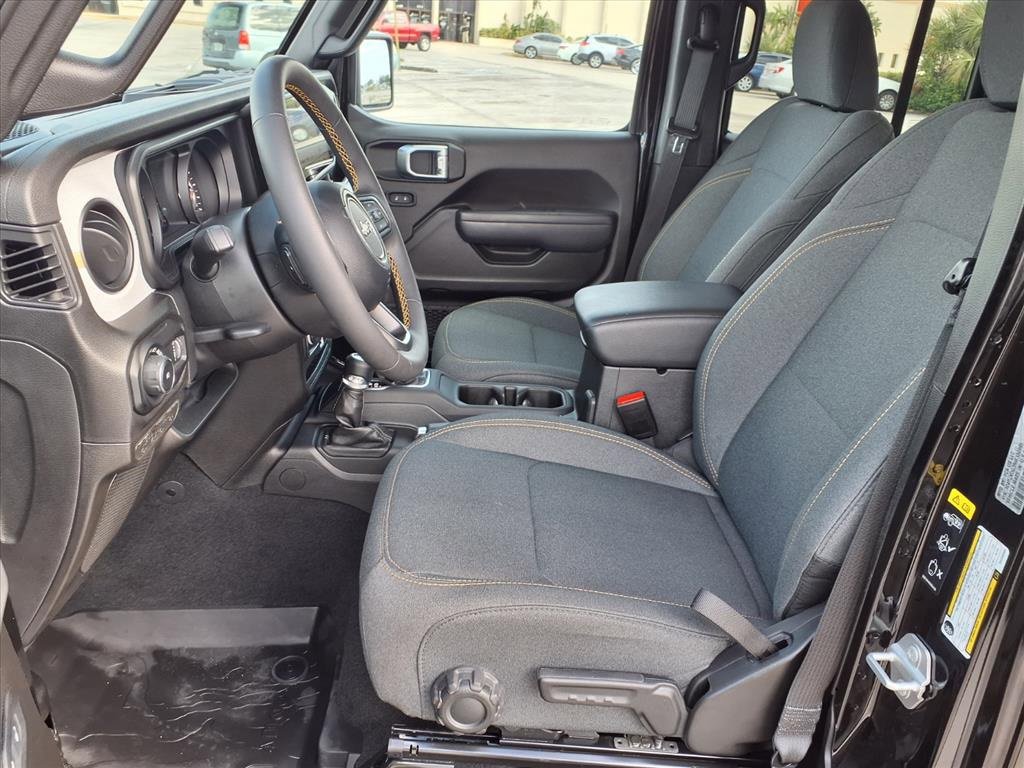 Used 2024 Jeep Wrangler Sport S image 24