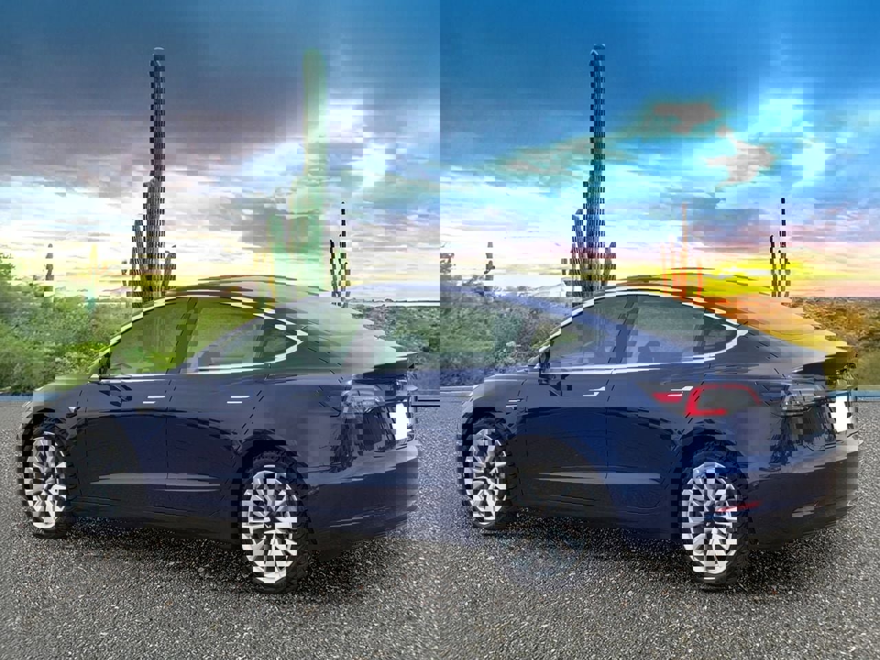 Used 2018 Tesla Model 3 image 4