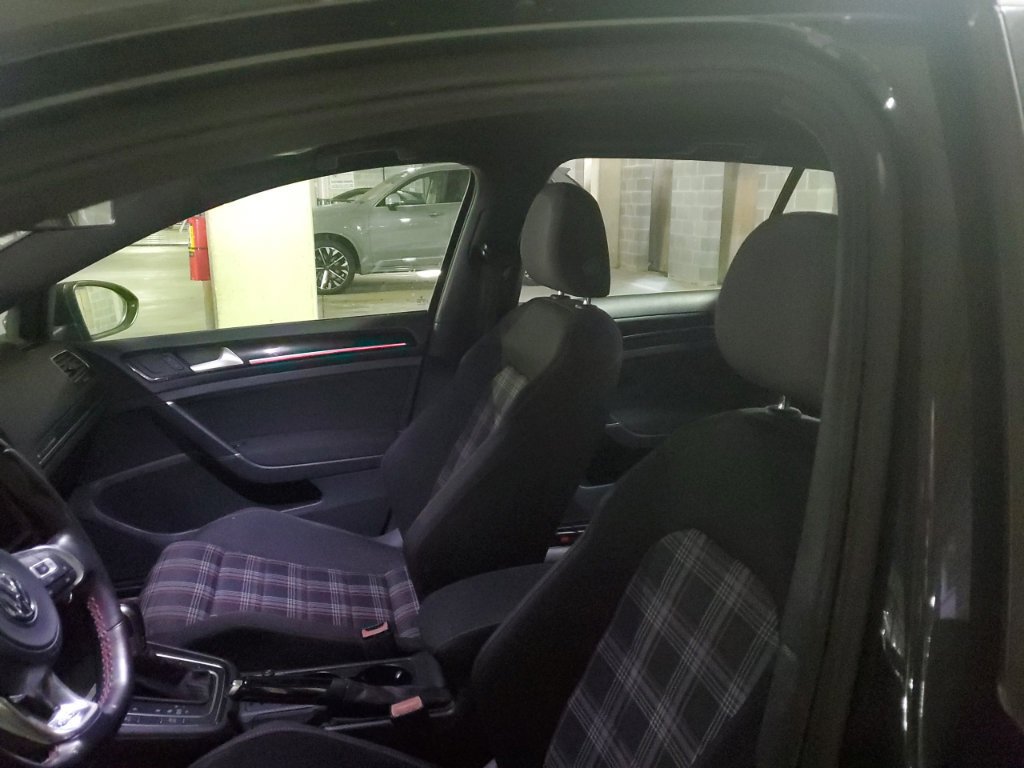Used 2016 Volkswagen GTI S FWD image 11