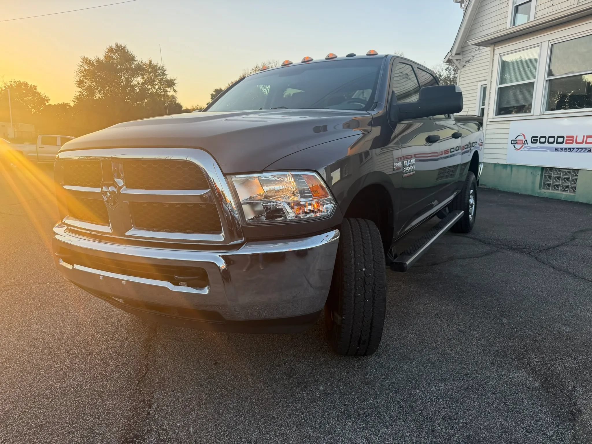 Used 2016 RAM 2500 Tradesman w/ Chrome Appearance Group AWD/4WD image 9