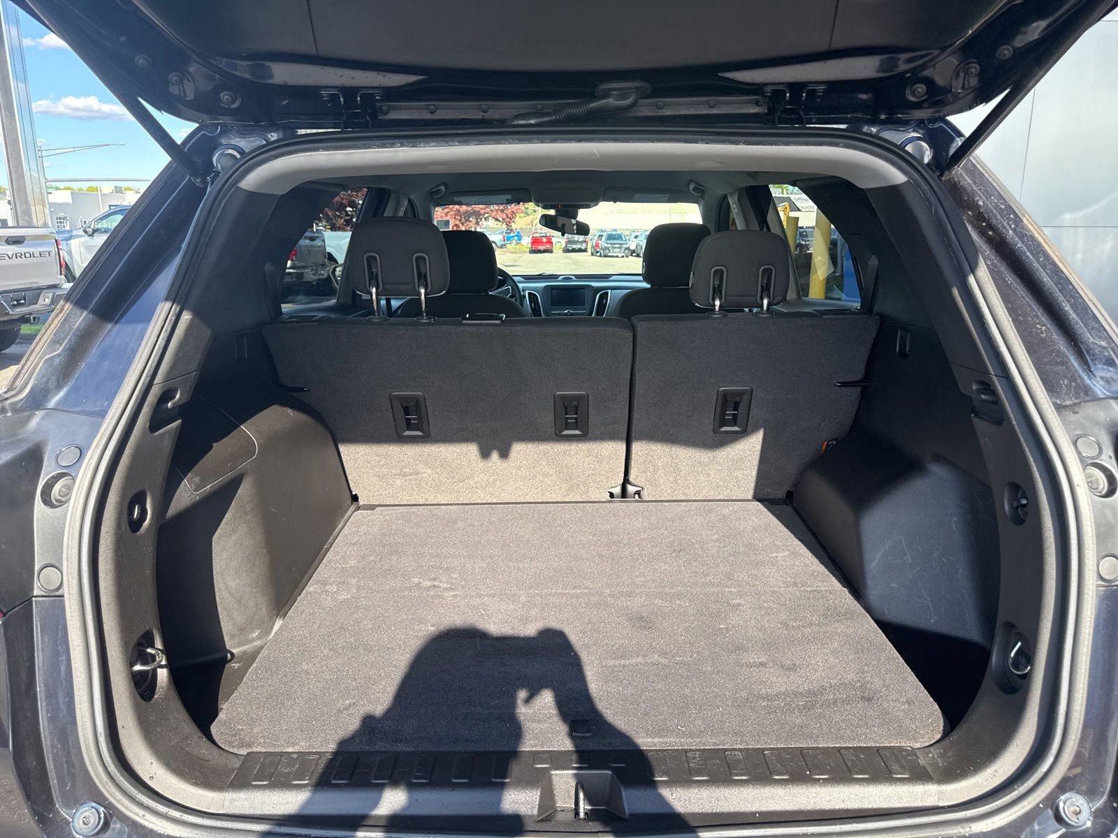 Used 2020 Chevrolet Equinox LS w/ LS Convenience Package AWD/4WD image 14