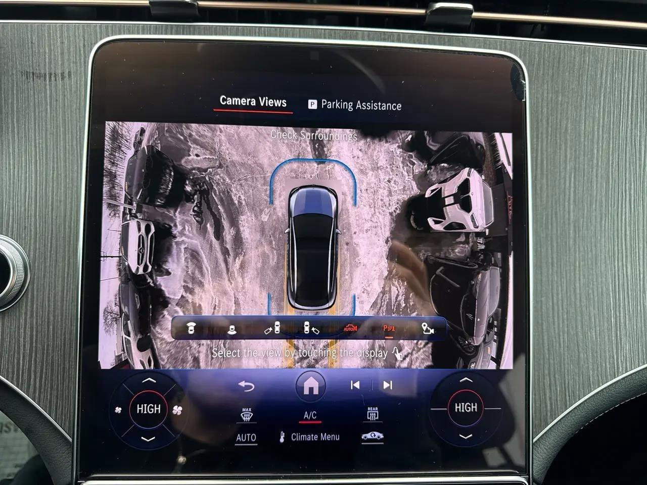 Used 2023 Mercedes-Benz EQE 350+ 4MATIC SUV w/ AMG Line Exterior Package image 77