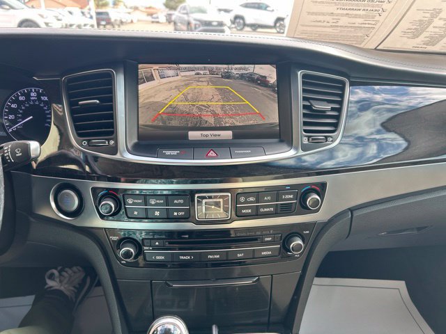Used 2015 Hyundai Equus Signature RWD image 19