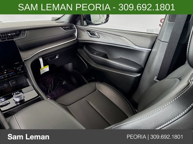 New 2025 Jeep Grand Cherokee Limited AWD/4WD image 24
