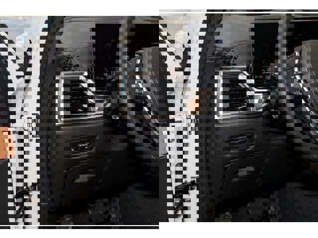 New 2026 BMW X5 xDrive50e w/ Premium Package image 55