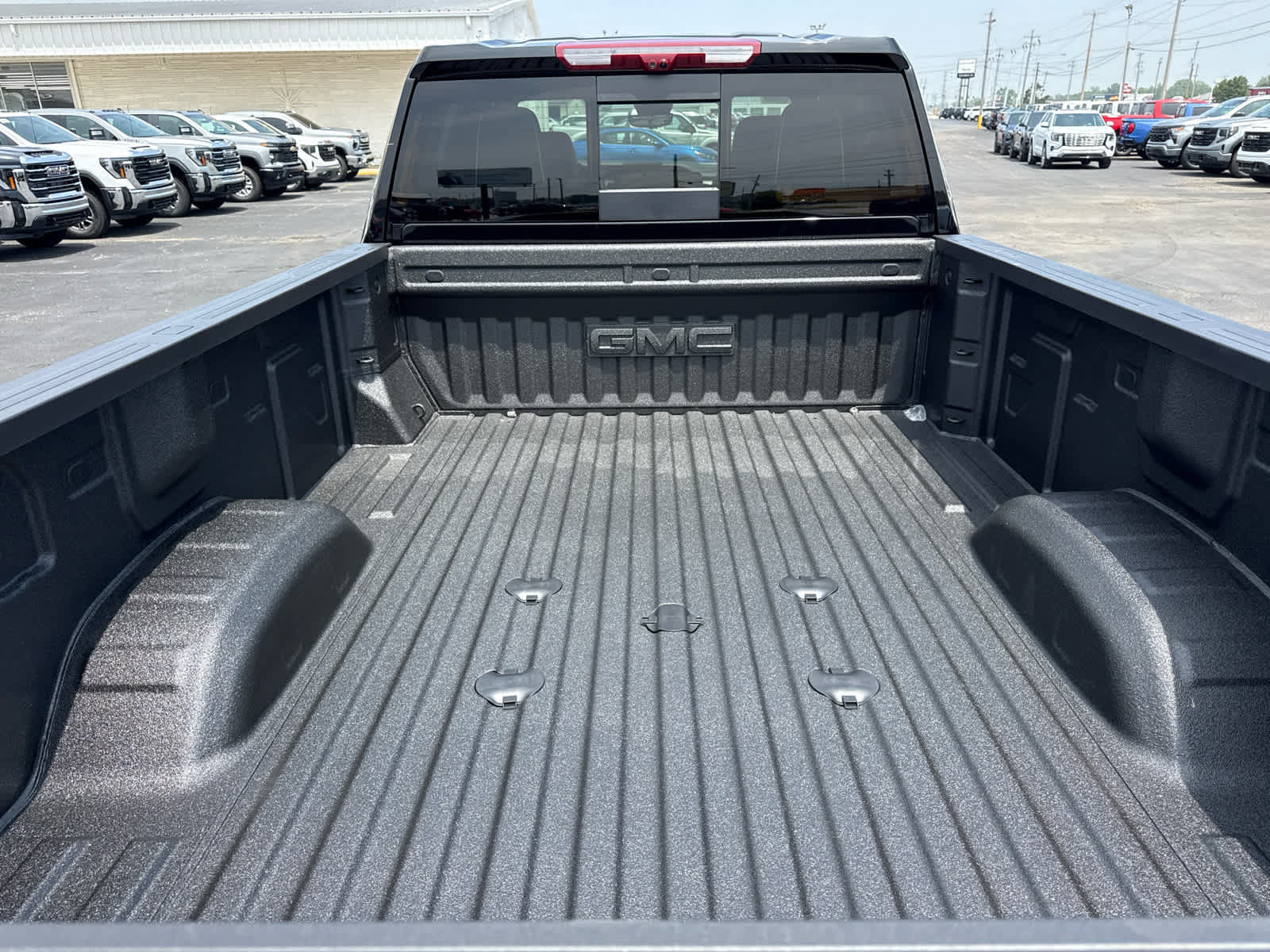 New 2026 GMC Sierra 3500 Denali Ultimate AWD/4WD image 24