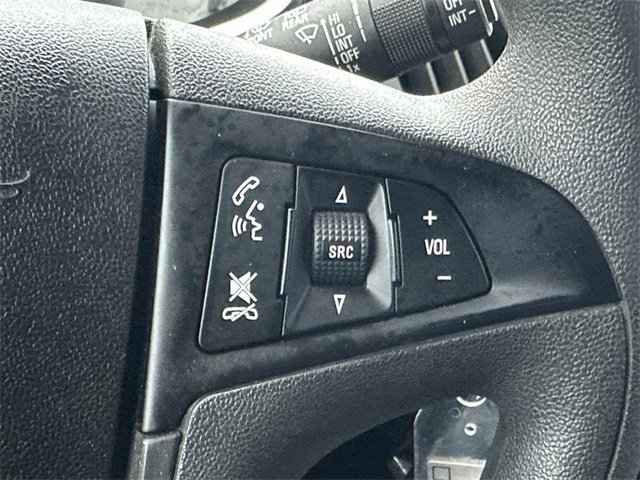 Used 2017 Chevrolet Equinox LS image 19