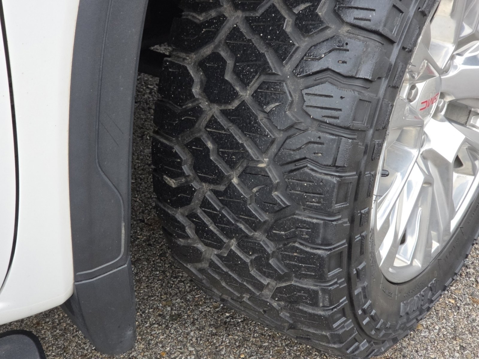 Used 2020 GMC Sierra 1500 Denali image 12