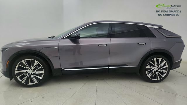 Used 2024 Cadillac Lyriq Luxury w/ Nappa Leather Package RWD image 3