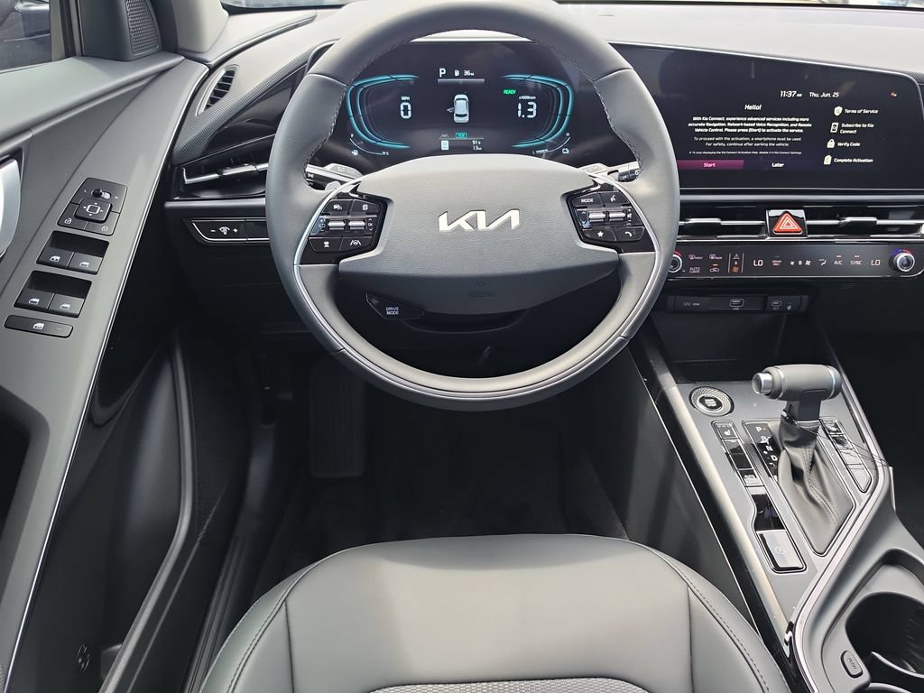 New 2026 Kia Niro EX FWD image 13