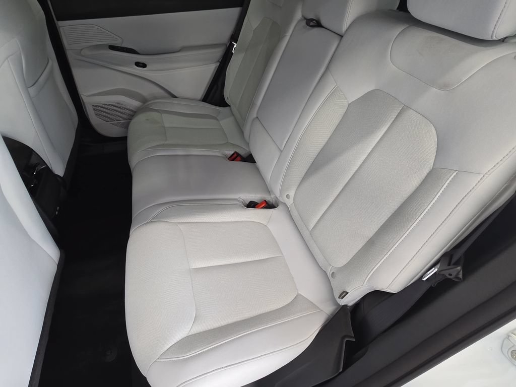 New 2026 Jeep Cherokee Laredo AWD/4WD image 14