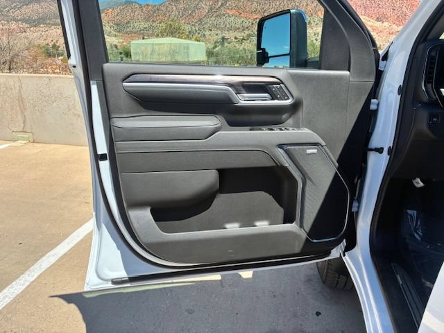 New 2026 Chevrolet Silverado 3500 LTZ w/ LTZ Convenience Package AWD/4WD image 10
