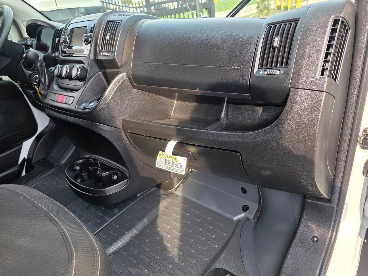 Used 2020 RAM ProMaster 2500 w/ Premium Appearance Group image 20