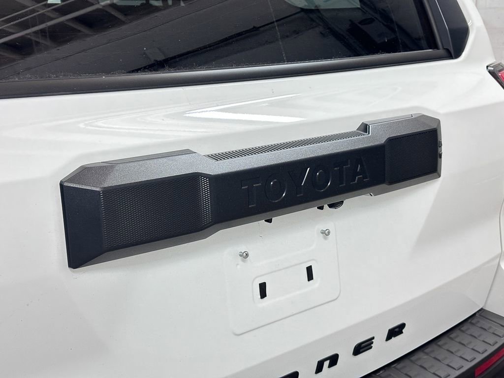 Used 2025 Toyota 4Runner SR5 image 16