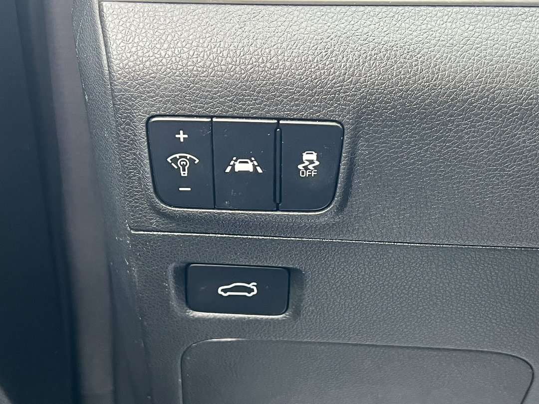 Used 2022 Kia K5 GT-Line w/ GT-Line Awd Premium Package image 16