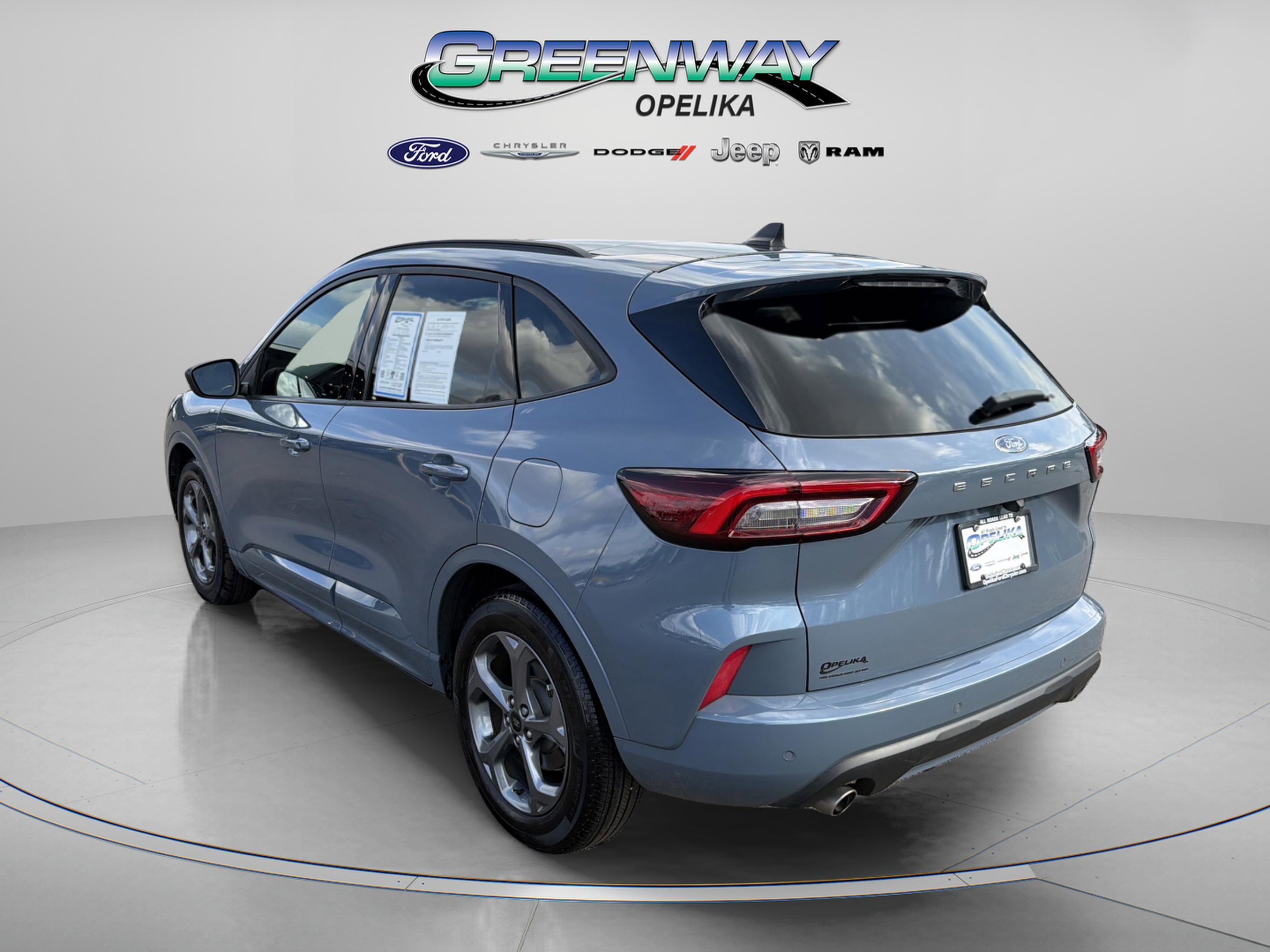 Used 2024 Ford Escape ST-Line w/ Tech Pack #1 image 5