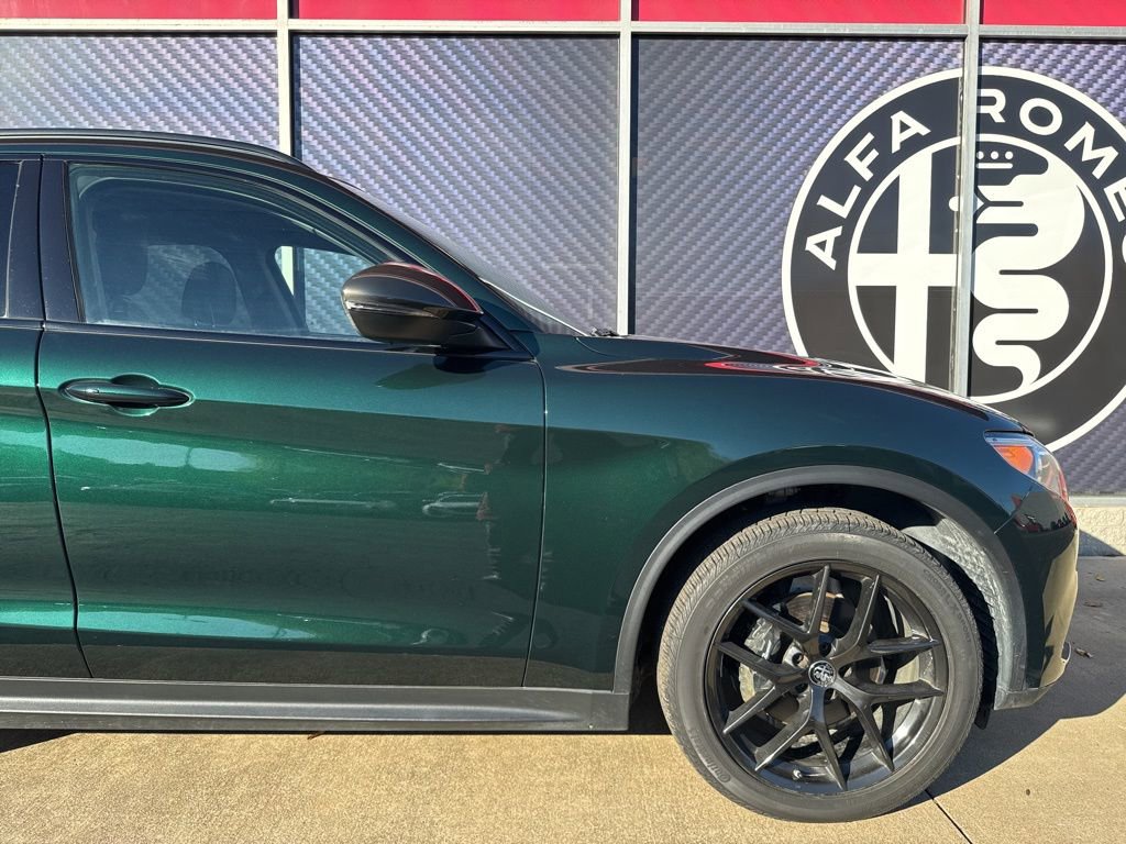 Used 2019 Alfa Romeo Stelvio Sport w/ Quick Order Package 22J Sport image 5