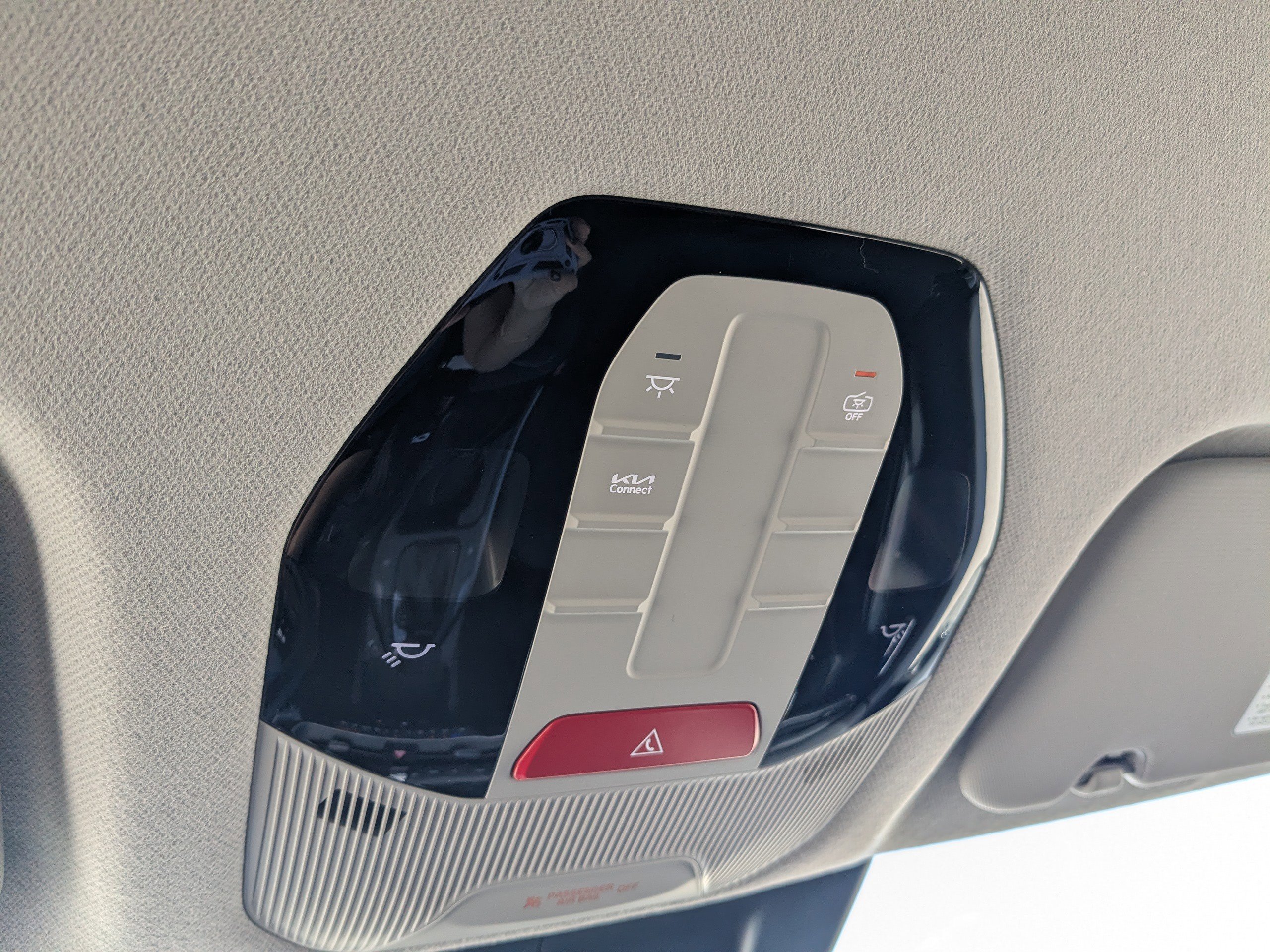 New 2026 Kia K4 FWD image 24