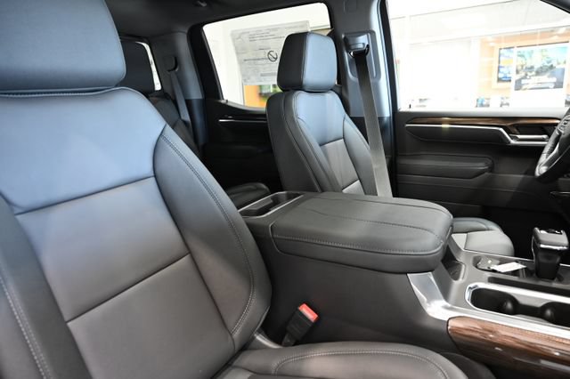 New 2026 Chevrolet Silverado 1500 LT Trail Boss w/ LT Trail Boss Premium Package AWD/4WD image 9