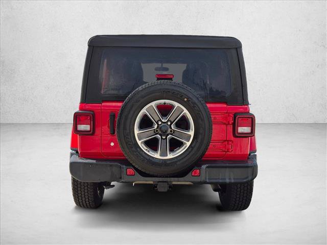 Used 2019 Jeep Wrangler Unlimited Sahara AWD/4WD image 6
