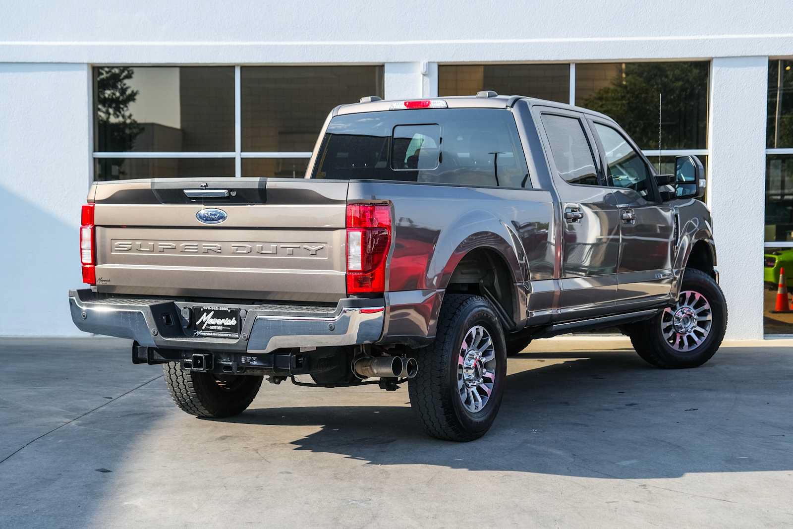 Used 2022 Ford F250 Lariat w/ Lariat Value Package AWD/4WD image 12