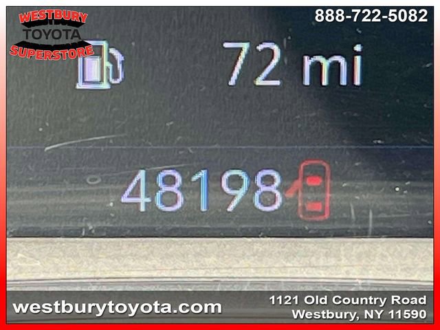 Used 2021 Chevrolet Traverse LT image 29