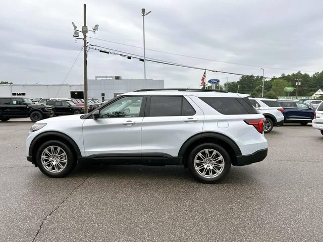 Used 2026 Ford Explorer Active w/ Active Comfort Package AWD/4WD image 6