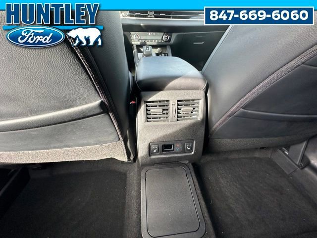 Used 2024 Mitsubishi Outlander SEL Black Edition AWD/4WD image 17