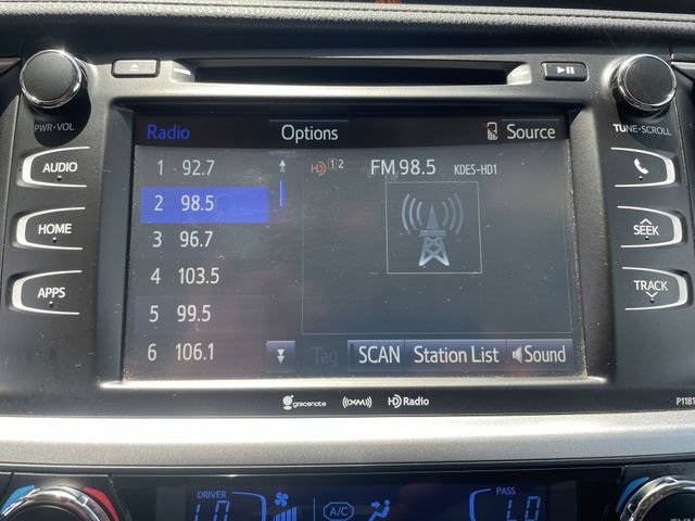 Used 2019 Toyota Highlander Plus FWD image 13