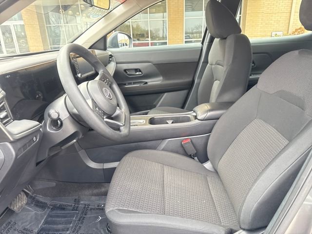 Used 2025 Nissan Kicks S image 8