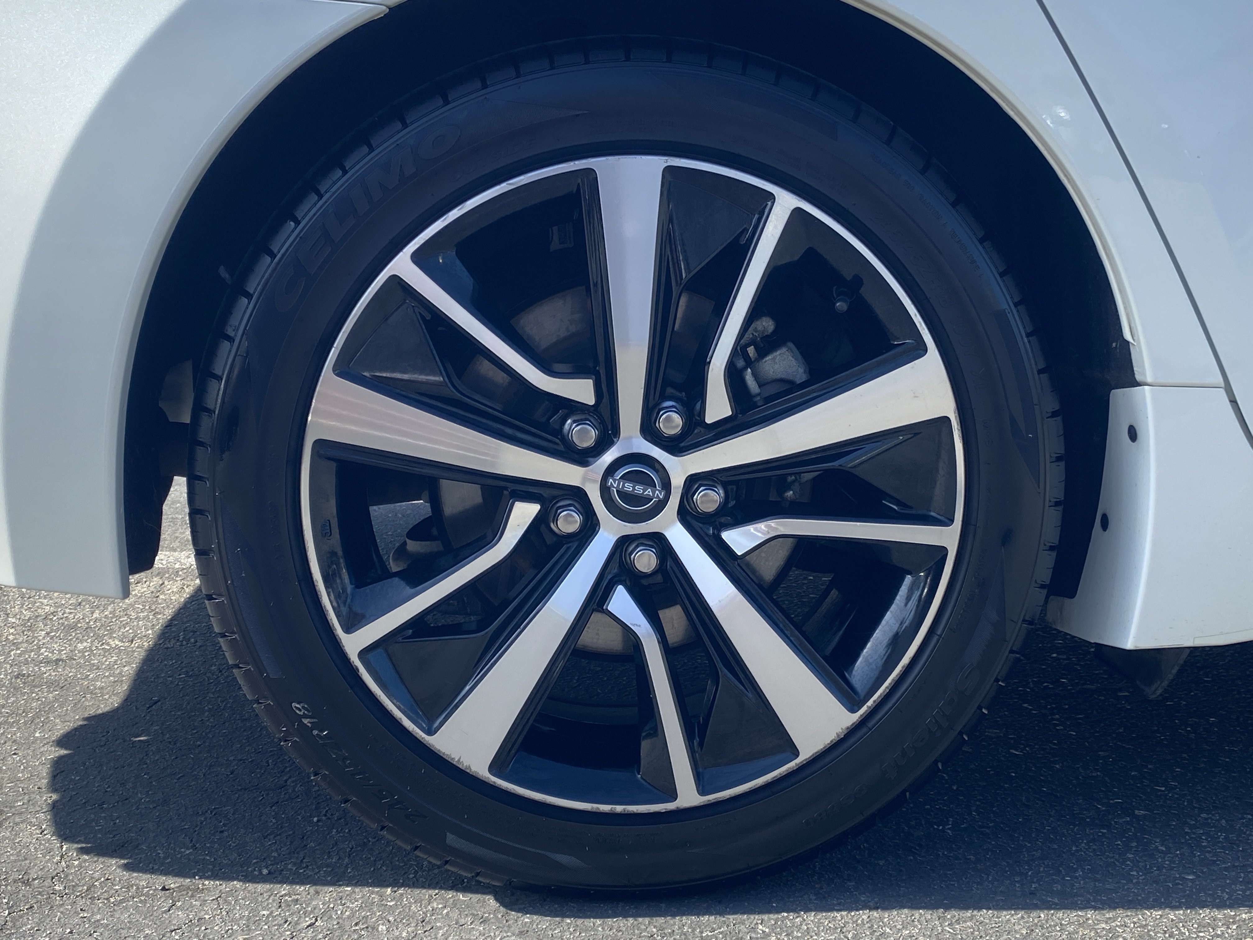 Used 2023 Nissan Maxima SV w/ Floor Mat Group FWD image 7