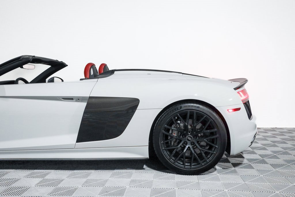 Used 2018 Audi R8 V10 plus image 21
