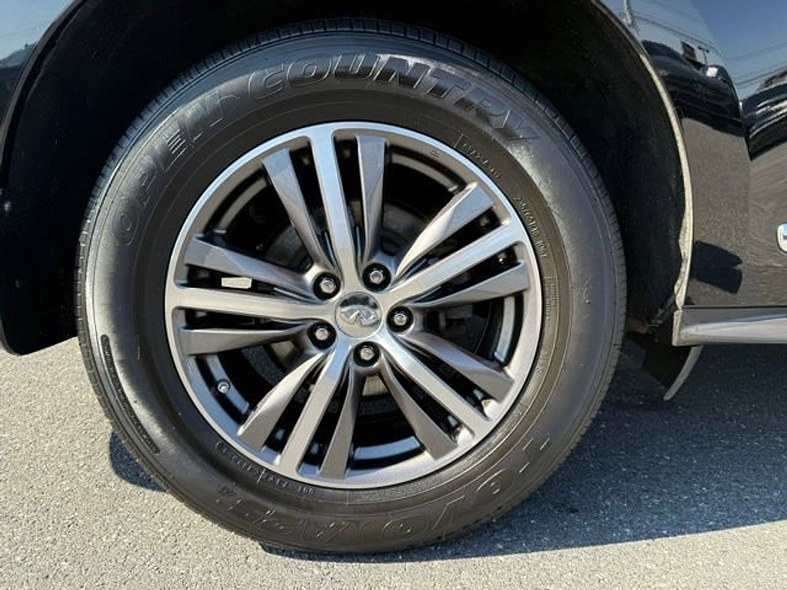 Used 2019 INFINITI QX60 Luxe w/ Essential Package image 27