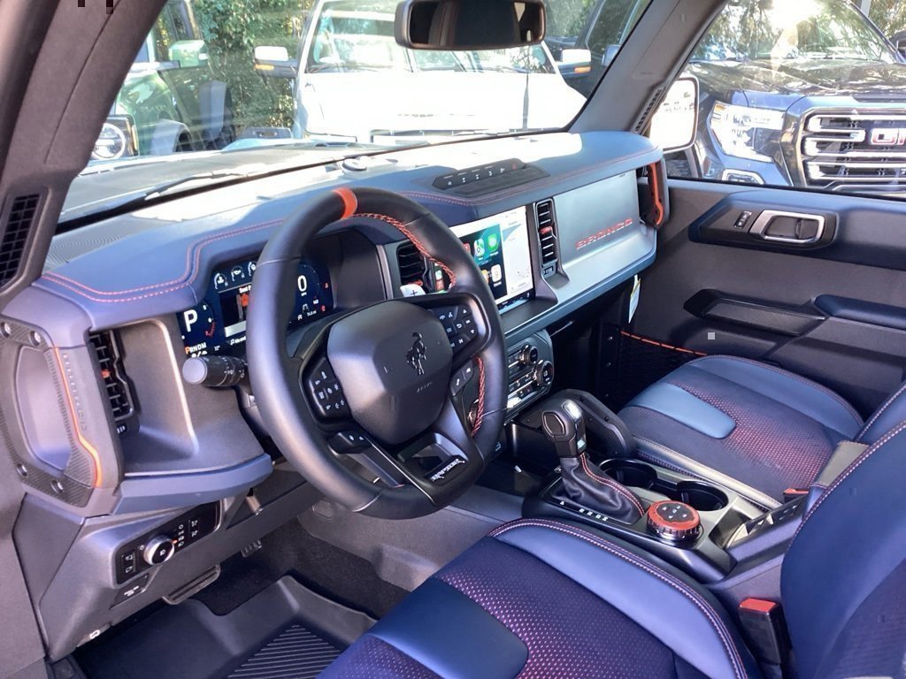 New 2025 Ford Bronco Raptor image 30