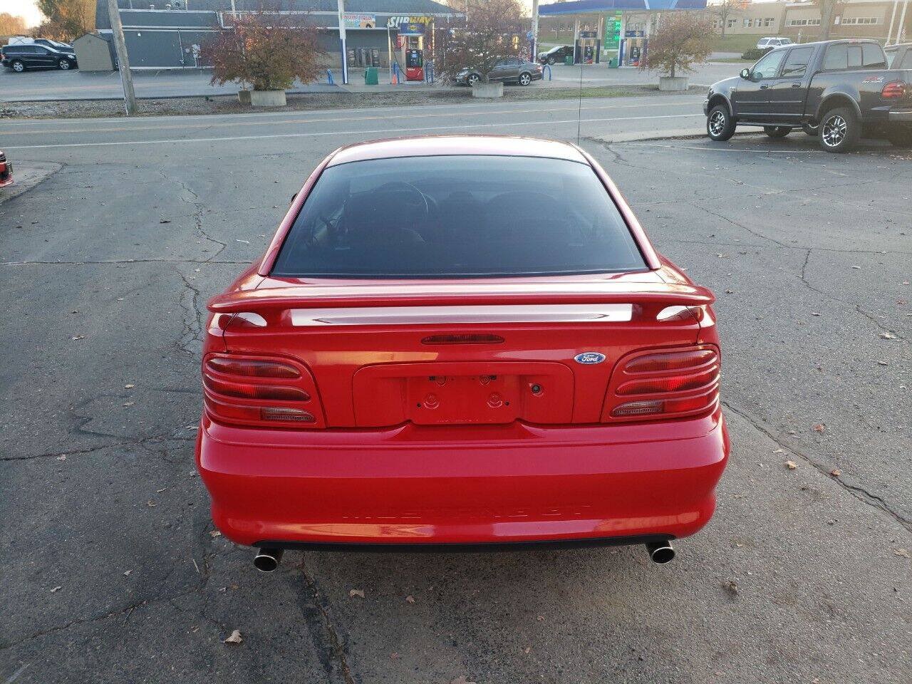 Used 1994 Ford Mustang GT RWD image 7