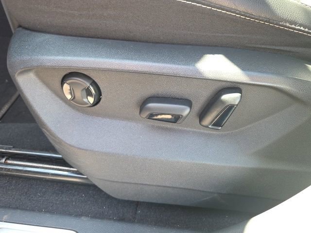 Used 2022 Volkswagen Atlas SE image 29