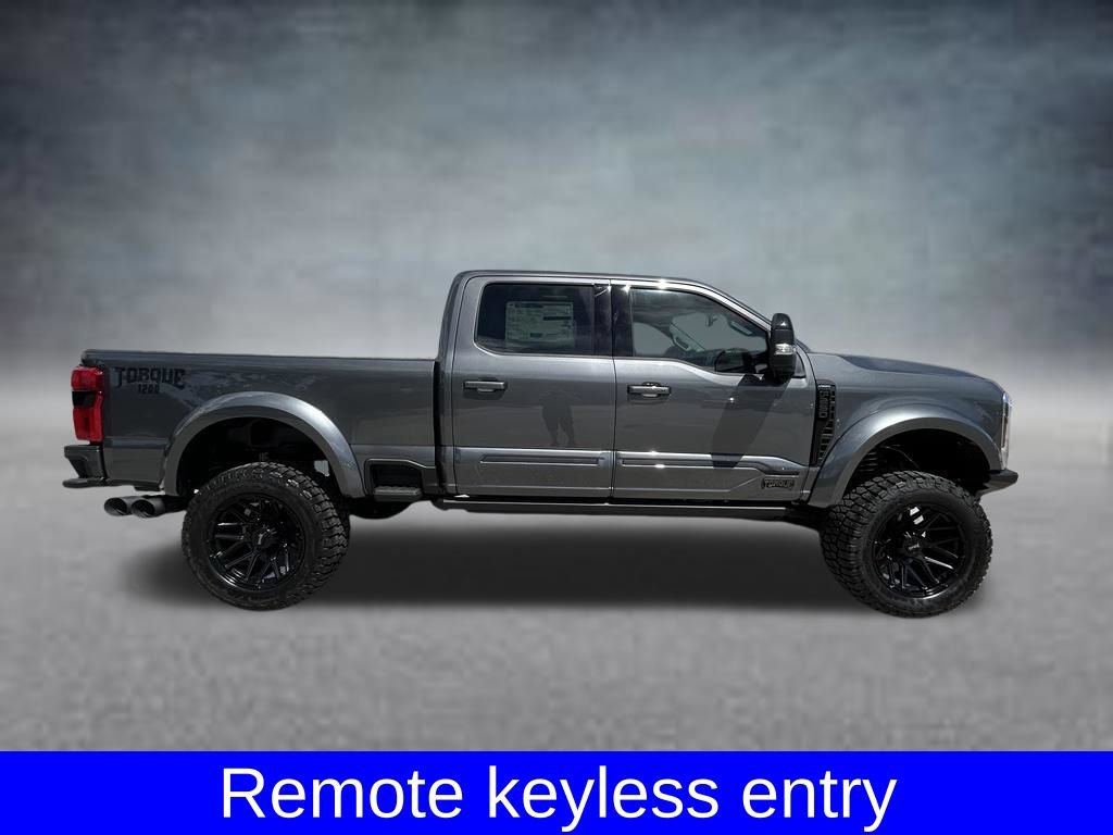 New 2026 Ford F250 Lariat w/ Black Appearance Package AWD/4WD image 3