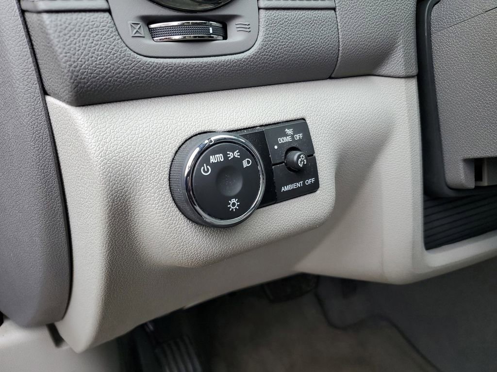 Used 2017 Buick Enclave Convenience image 9