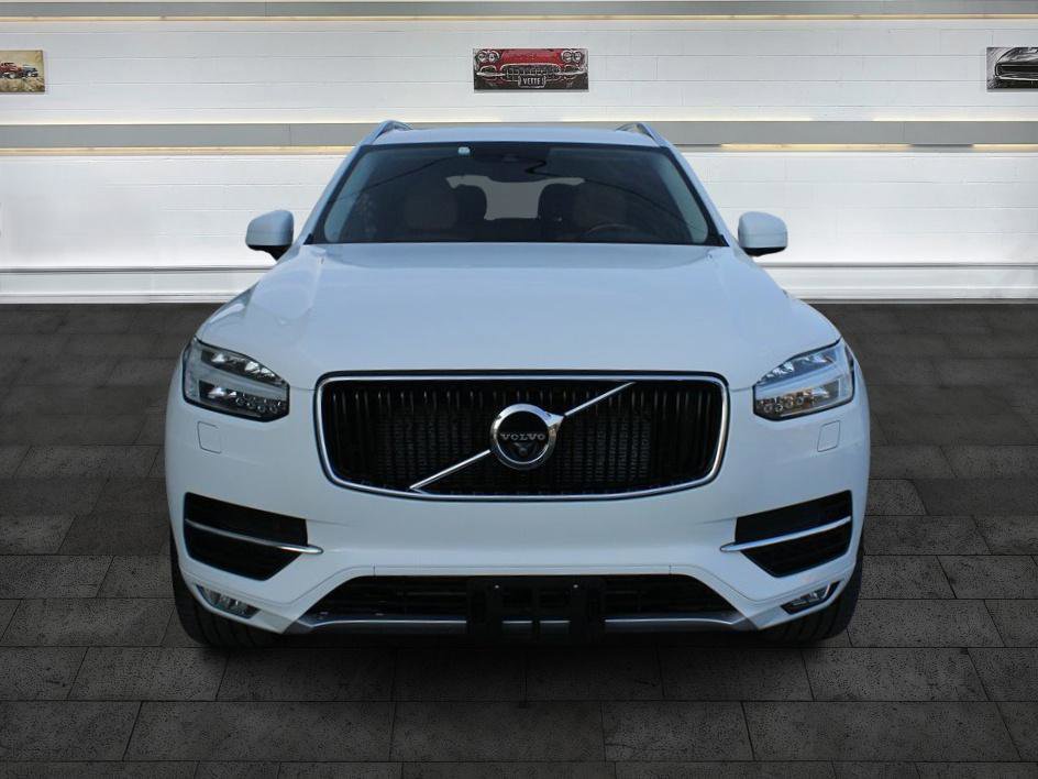 Used 2016 Volvo XC90 T6 Momentum image 2