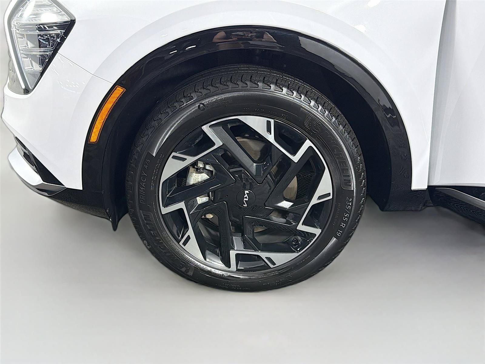 Used 2025 Kia Sportage SX AWD/4WD image 34