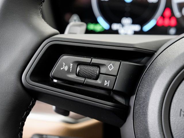 New 2026 Porsche Cayenne image 15