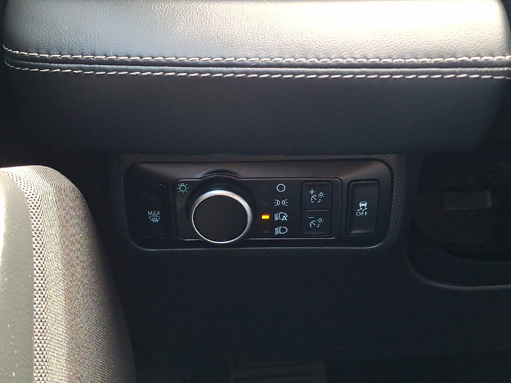 Certified 2023 Ford Mustang Mach-E Select RWD image 25