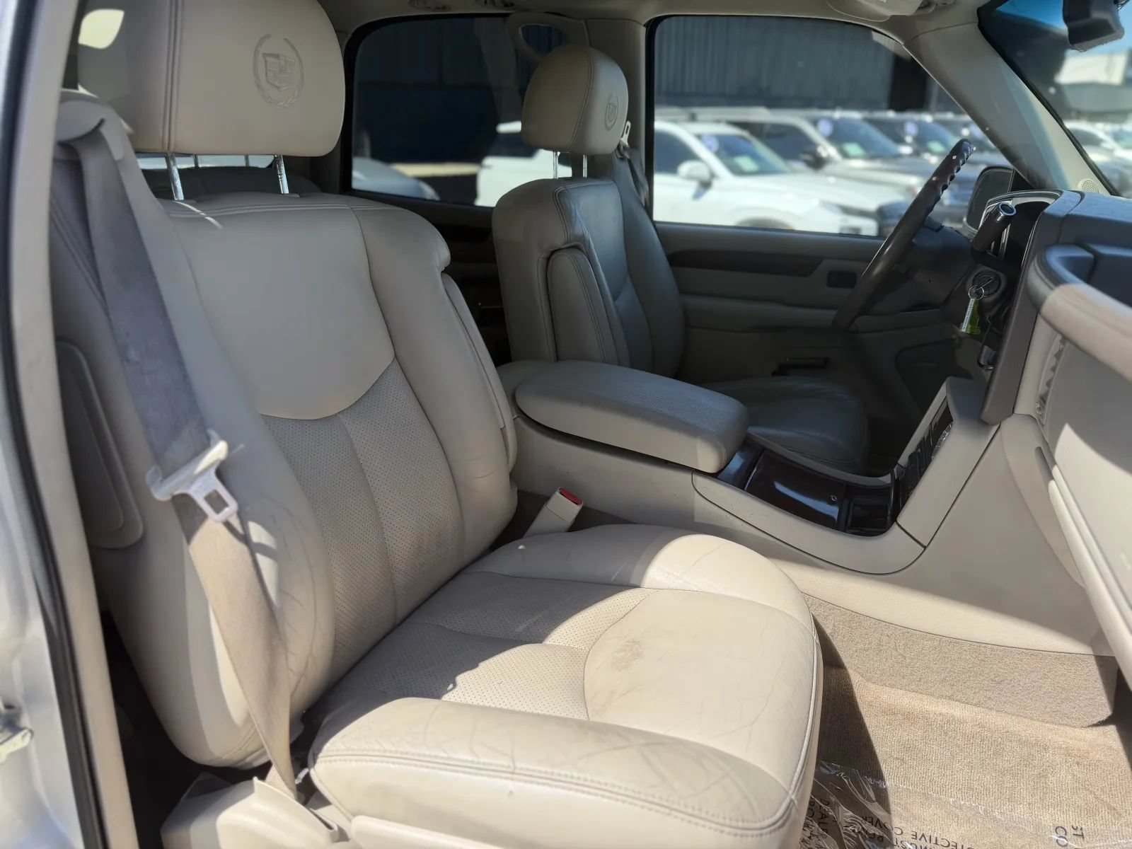 Used 2005 Cadillac Escalade AWD image 20
